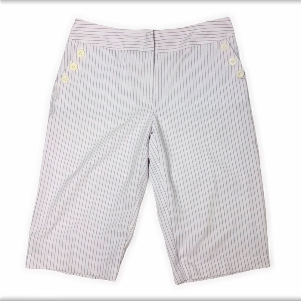 Apt 9 white pinstripe Bermuda Sz 6
